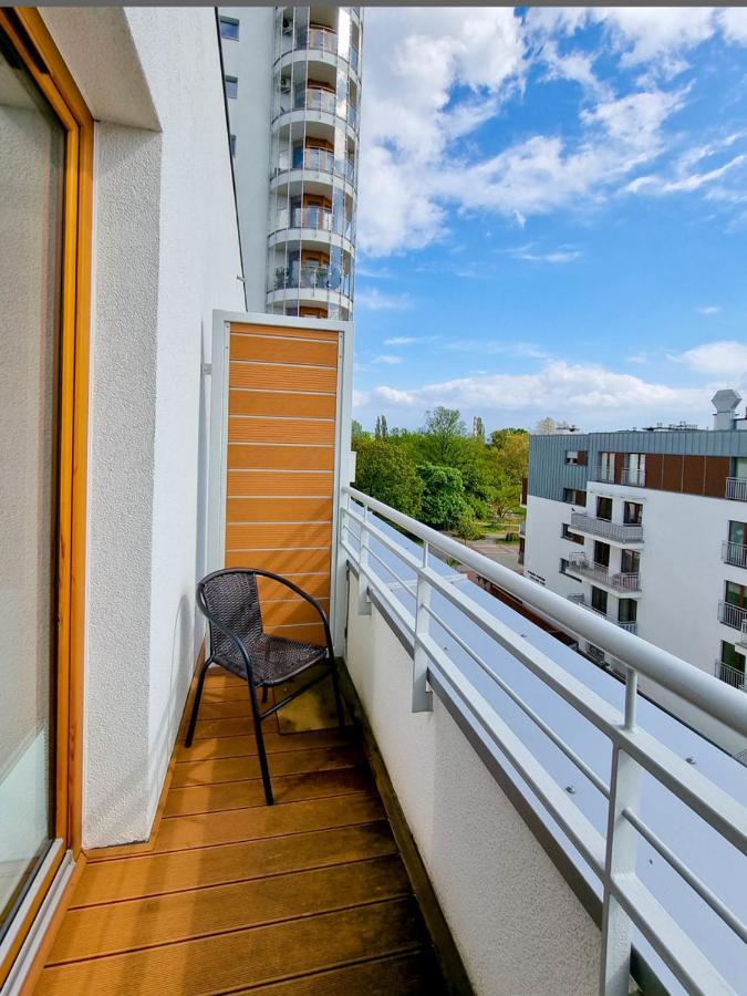 Apartamento Visit Baltic - Platan Tower Grey Świnoujście Exterior foto