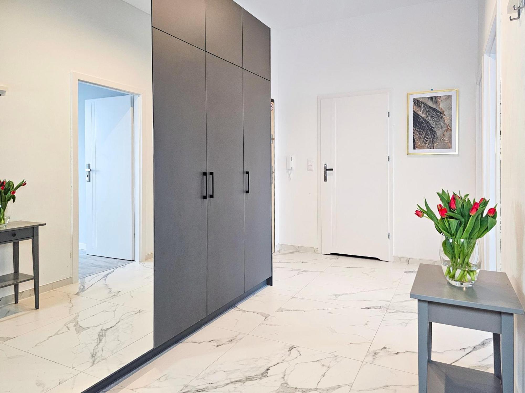 Apartamento Visit Baltic - Platan Tower Grey Świnoujście Exterior foto